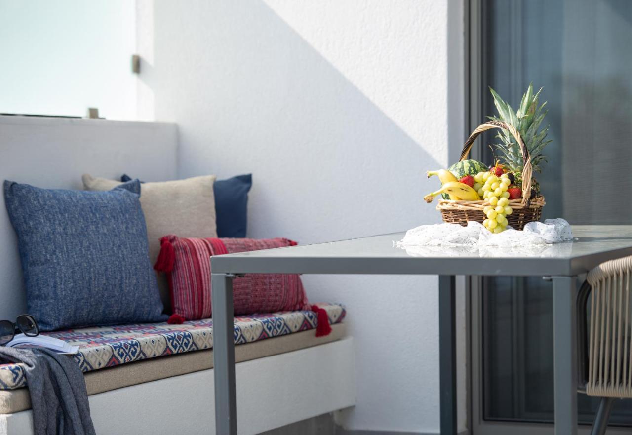 Twins Yard Apartment Nikiti  Bagian luar foto